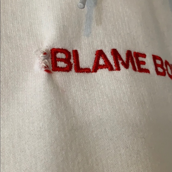 I blame boys white hoodie - Picture 3 of 5